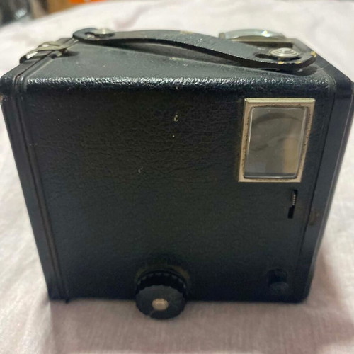 Kodak Brownie Six-20 Model C vintage box camera used
