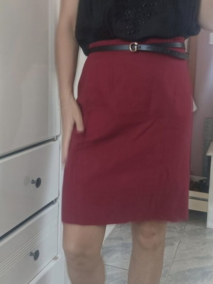 Linen red summer skirt Medium, like new