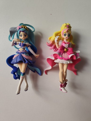 Go! Princess Pretty Cure figures used, Haruno Haruca & Kaido Minami
