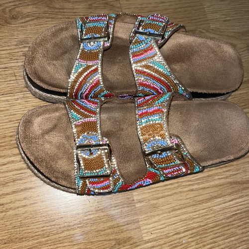 Sandals used, size 39, platform style