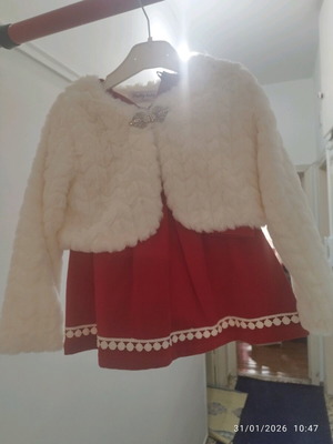 Children's dress with fur like new, size 36 months