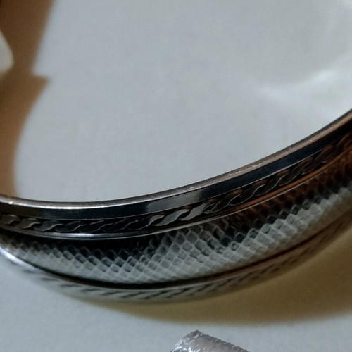 Silver 925 bracelet handmade, like new, snake skin design