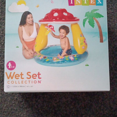 Intex Baby Pool New in Box with Mushroom Shape and Sunshade