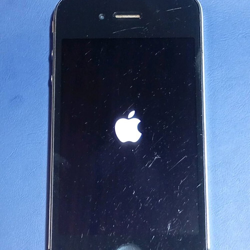iPhone 4s used with central button issue