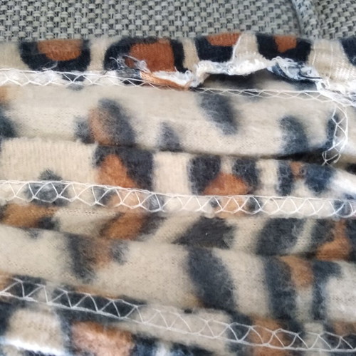 Leopard Throw Blanket like new, thin, 180x220 cm