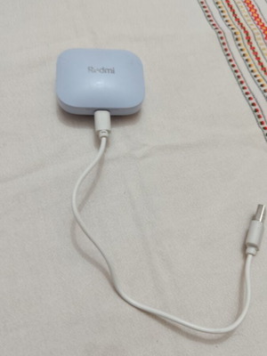 Redmi earbuds like new