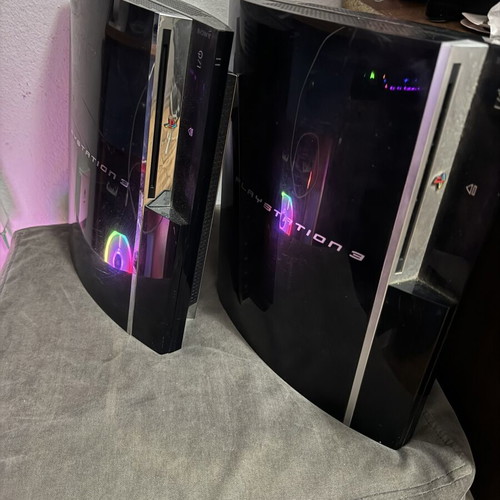 PlayStation 3 consoles, pack of 2