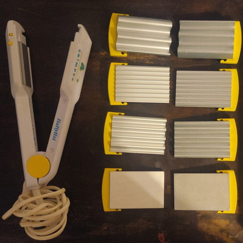 Babyliss 4x4 Crimper Multi-Styler like new with box and plates
