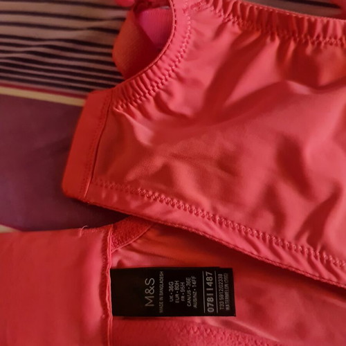 Marks & Spencer bra, coral watermelon color, size 80H