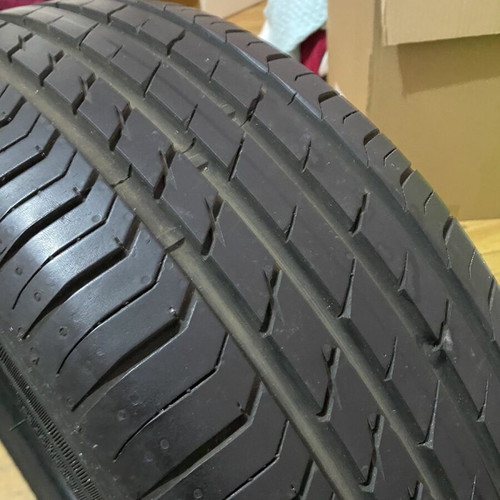 Sailun Atrezzo tire 205/55/16 like new