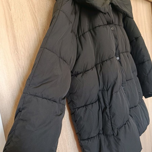 Only jacket black XL new with hood and zipper