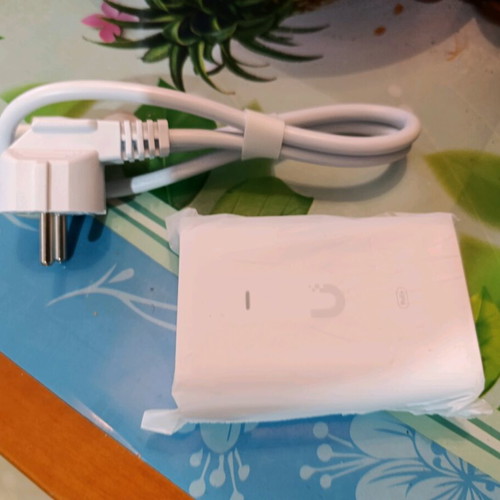 Ubiquity PoE 30W new