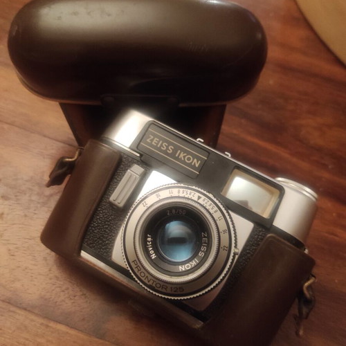 Zeiss Ikon camera 1960 like new, fully functional