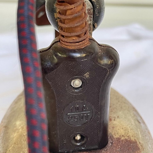 Old iron used with cable for decoration