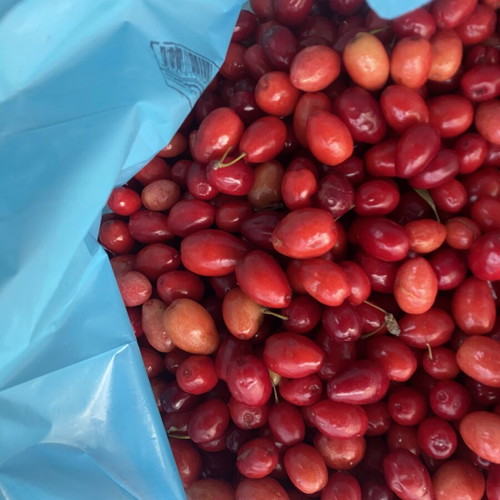 Mountain cornelian cherries from Vermio, organic