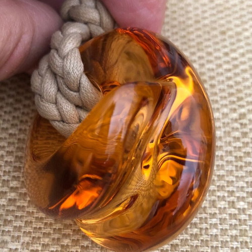 Baccarat crystal pendant like new, amber color