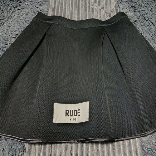 French skirt fine style like new, size M