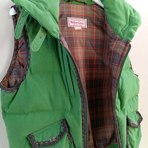 Marlboro Classics vintage sleeveless jacket like new, green with goose down