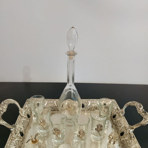 Decorative tray set with bottle, glasses, two hearts and napkin holder