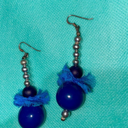 Women's earrings like new, blue and silver
