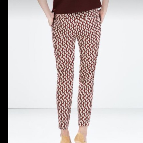 Zara pants with geometric pattern new, burgundy and white