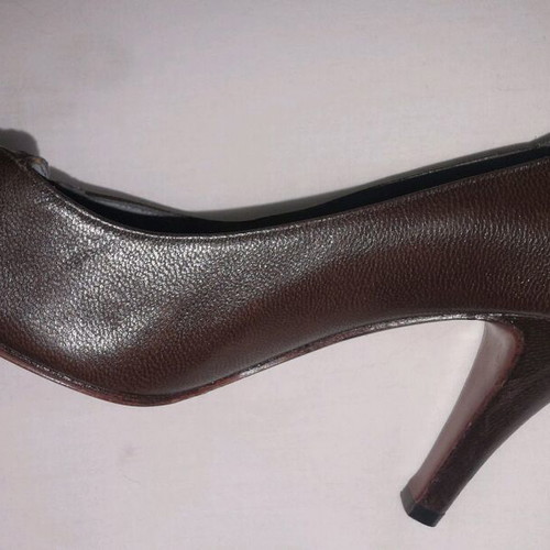 Leather brown pumps new, size 36, Greek made