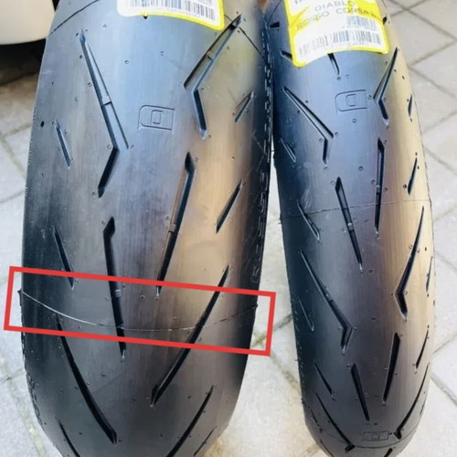 Pirelli Diablo Rosso Corsa II 180/55 ZR17 (73W) tire used in excellent condition