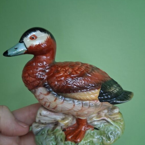 Vintage porcelain duck figure like new, made in Taiwan