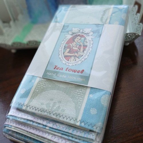Kitchen towels set of 2 linen, new