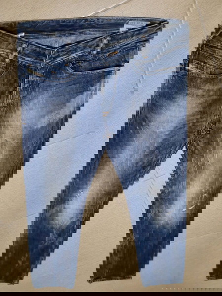 diesel jean