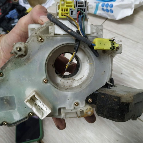 Ribbon Cable and Levers for Nissan Micra K12 used