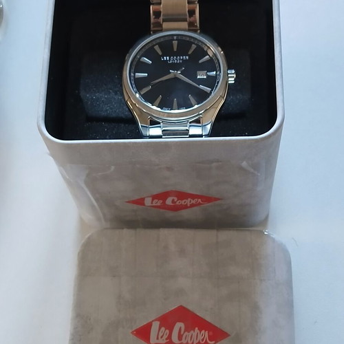 Lee Cooper LC08007.350 men's watch like new, black and silver