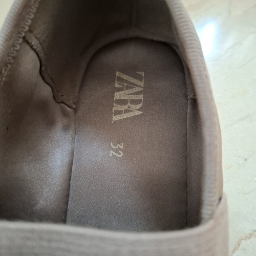 Zara ballerinas size 32 used, grey satin with elastic