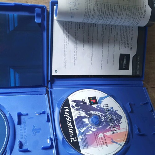 PlayStation 2 games used: Final Fantasy XII, Home Alone, Ghost Recon