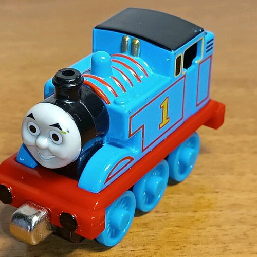 Thomas Tank Engine & Friends Diecast Metal Take N Play Train Mattel R8847 2009 like new