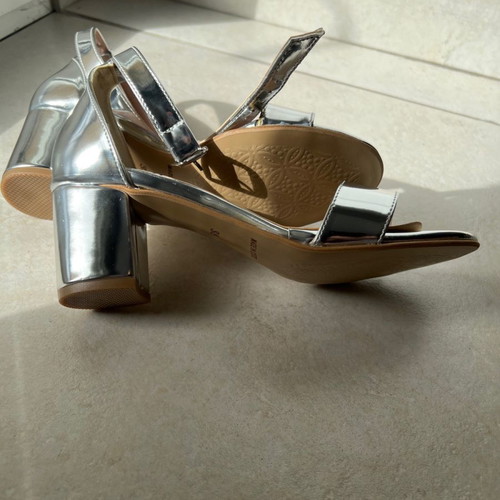Sarigiannis silver sandals No 38, 6cm new
