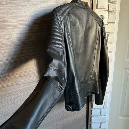 Diesel leather jacket like new, size S, black