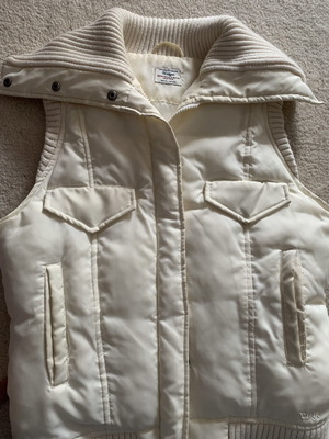Sleeveless Cream Jacket Small
