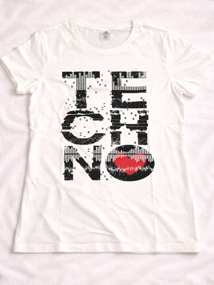 Techno women's t-shirt white with red heart print size M like new