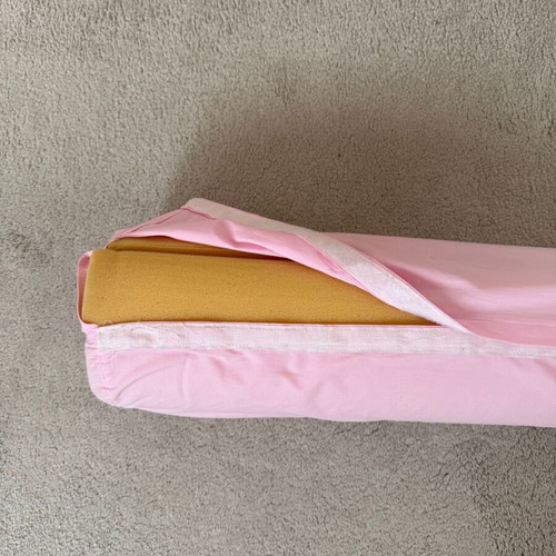 Protective pillow 1m x 20 cm like new