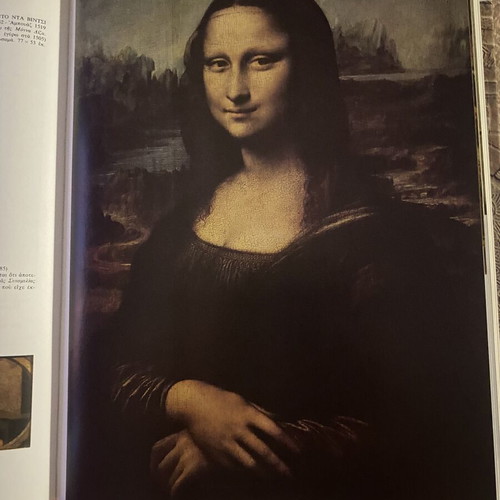 Louvre Paris Art Book like new, Museums of the World series