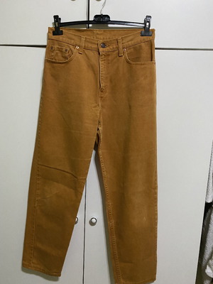 Vintage high-waisted straight-leg jeans size 38 like new