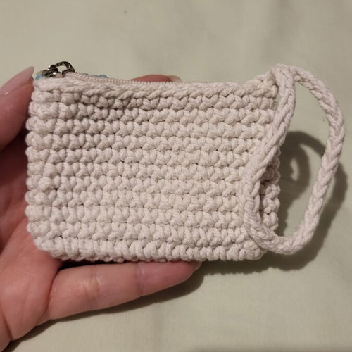 Handmade knitted wallet with shells new, white and turquoise