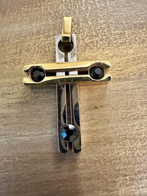Cross unisex with black zirconia, like new, two-tone