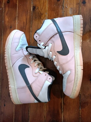 Nike Dunk shoes used, pink black white, size 40.5