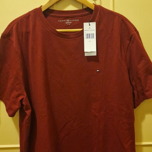 Tommy Hilfiger men's t-shirt new, size L, red