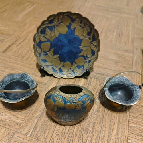 Brass decorative set like new, 4 pieces, solid brass