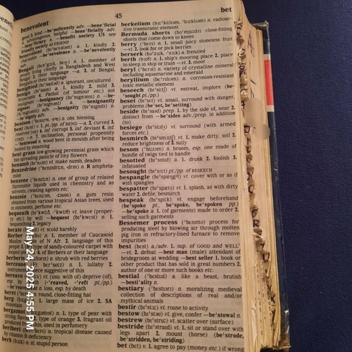 Australian vintage dictionary used, compact size