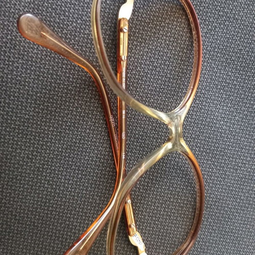 Optura Creation 358 vintage eyeglass frame new with defect