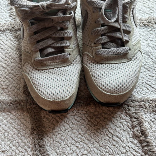 Nike MD Runner women's sneakers like new, gray and turquoise